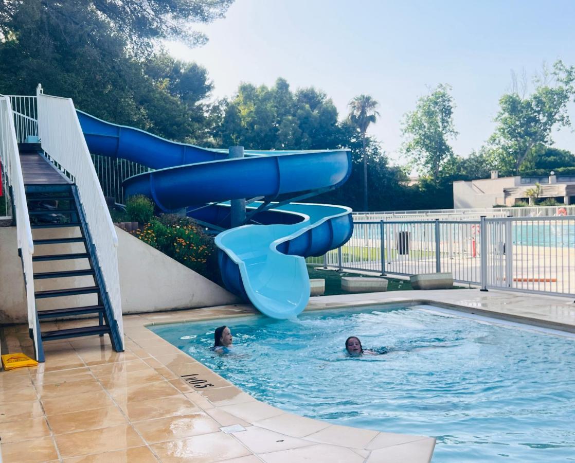 Domaine De La Coudouliere, Vue Mer, Plage, Piscine Et Parc Six-Fours-les-Plages Luaran gambar