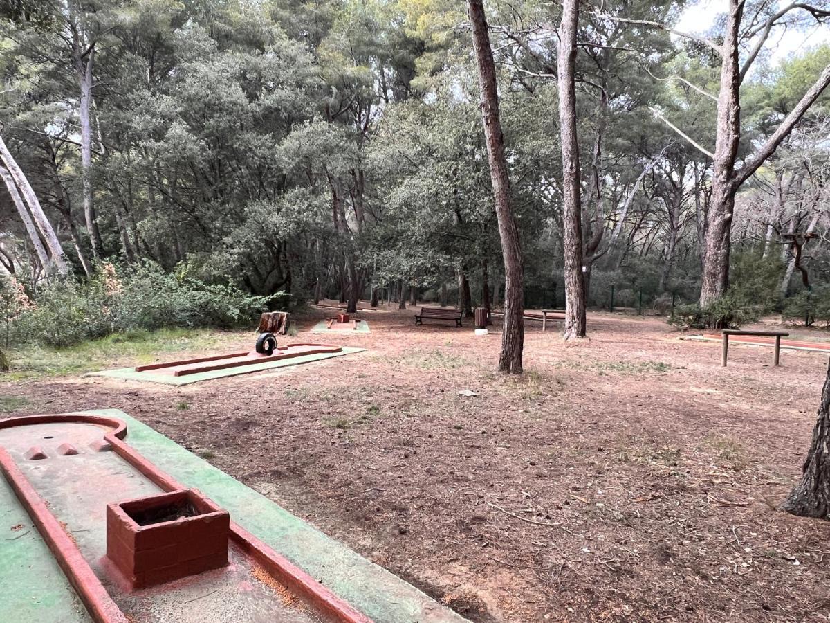 Domaine De La Coudouliere, Vue Mer, Plage, Piscine Et Parc Six-Fours-les-Plages Luaran gambar