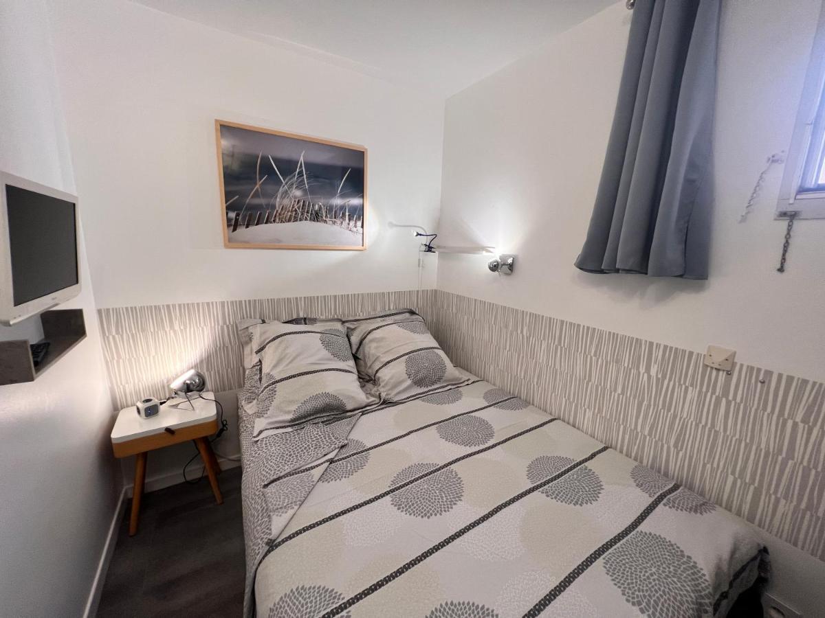Domaine De La Coudouliere, Vue Mer, Plage, Piscine Et Parc Six-Fours-les-Plages Luaran gambar