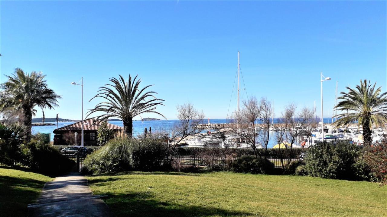 Domaine De La Coudouliere, Vue Mer, Plage, Piscine Et Parc Six-Fours-les-Plages Luaran gambar