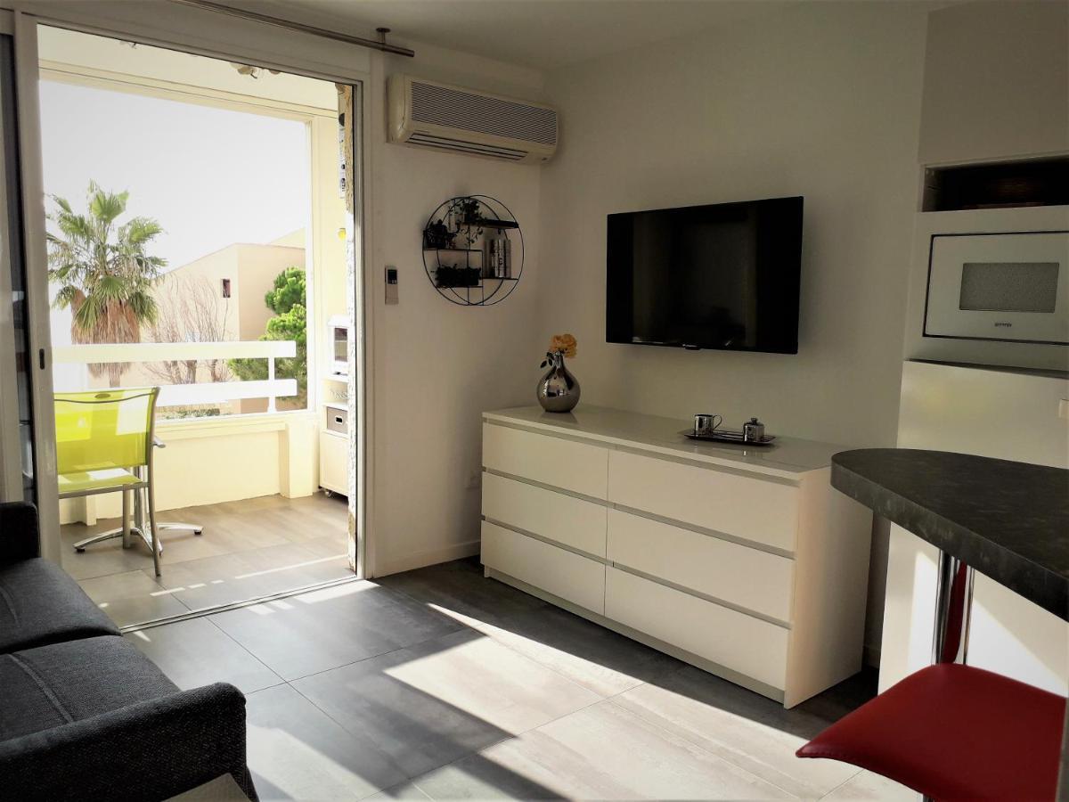 Domaine De La Coudouliere, Vue Mer, Plage, Piscine Et Parc Six-Fours-les-Plages Luaran gambar
